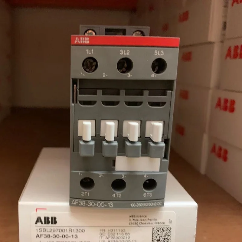 Контактори ABB 3-ploe серия AF AC/DC, 50 Hz/60 Hz DC 24 ~ 500 38A 18,5 кВт AF38-30-00 Изображение 0